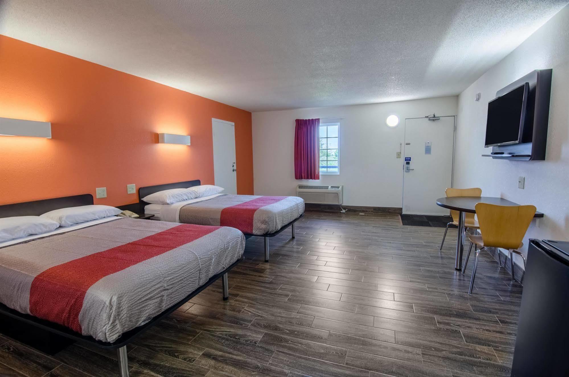 Motel 6-Staunton, Va מראה חיצוני תמונה